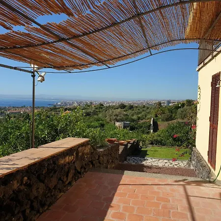 La Casetta Nel Borgo Holiday home *